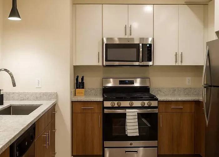 Boulevard Modern 1br Asu Pool Gym 13 Apartment *